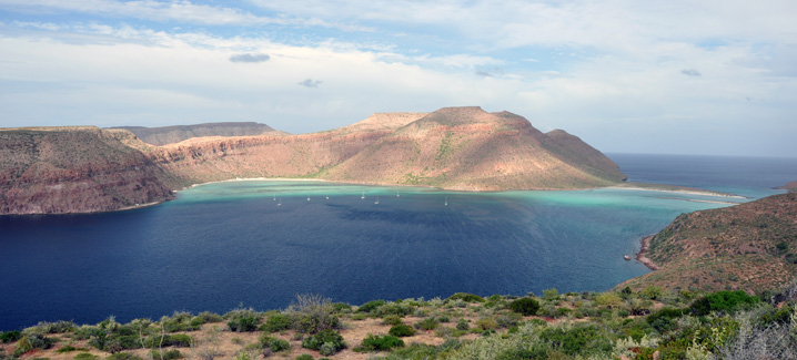 Partida channel from Espíritu Santo