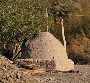 Clay oven