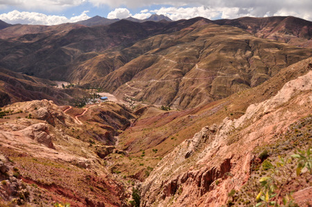 Downhill to Tinguipaya and climb for tomorrow