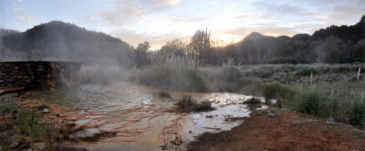 Sunrise at Lahuen Co hot springs
