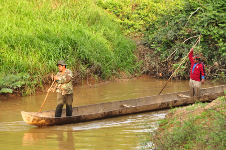En canoa por el Curiraba