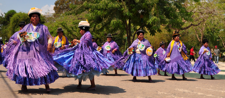Festividad de la Vírgen de Urkupiña